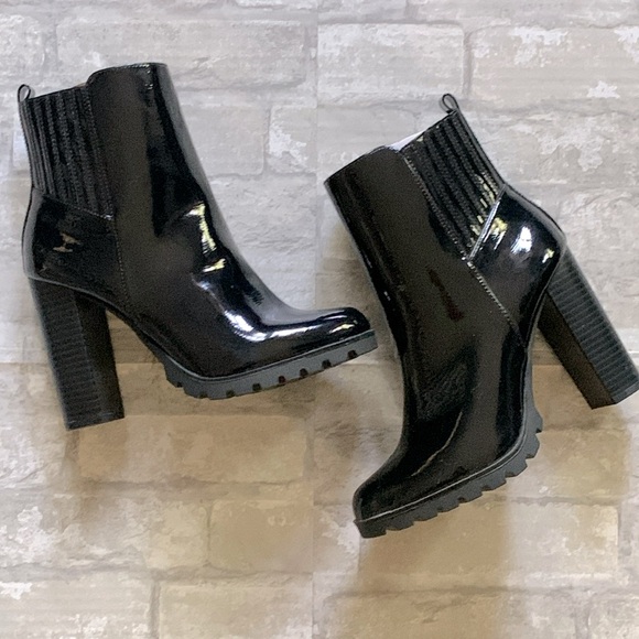 Black Patent Leather Lug Sole Boots - Picture 2 of 8